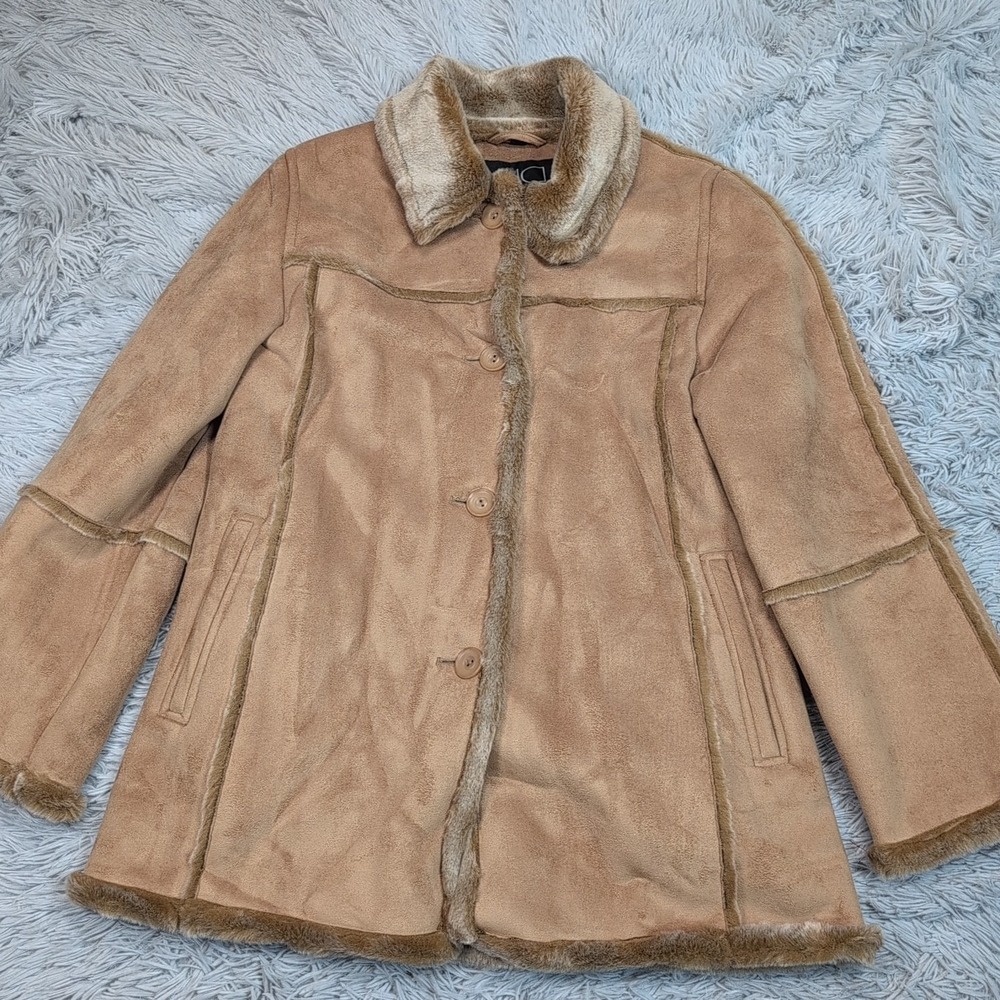 Vintage Utex Design Jacket Womens M Biege Coat Button Faux Fur Lining Soft Cozy